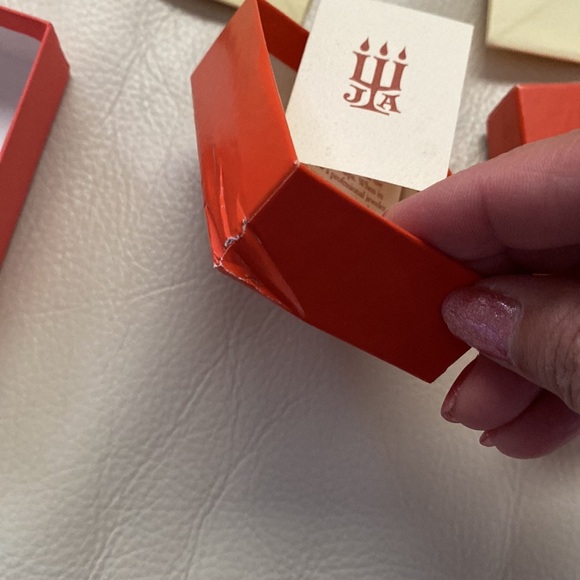 James Avery bag/box bundle - Picture 2 of 3